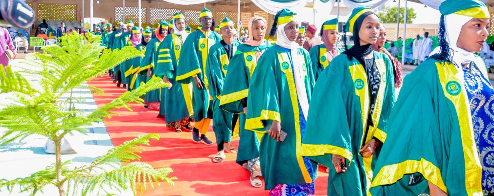 Graduands in Procession
